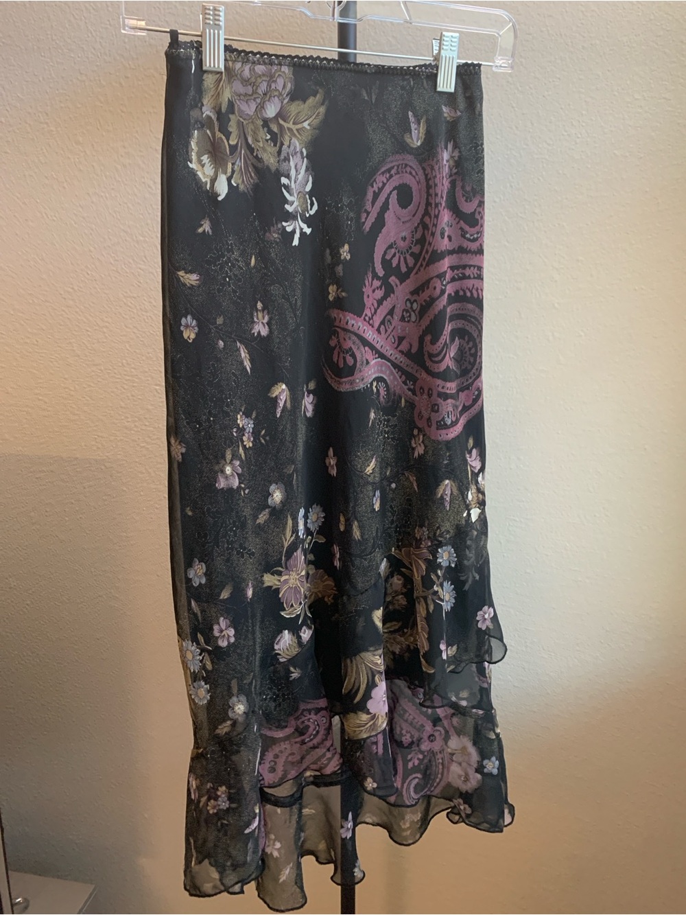 Connected Apparel Black Floral & Paisley Skirt Whimsigoth Y2K vintage Size M